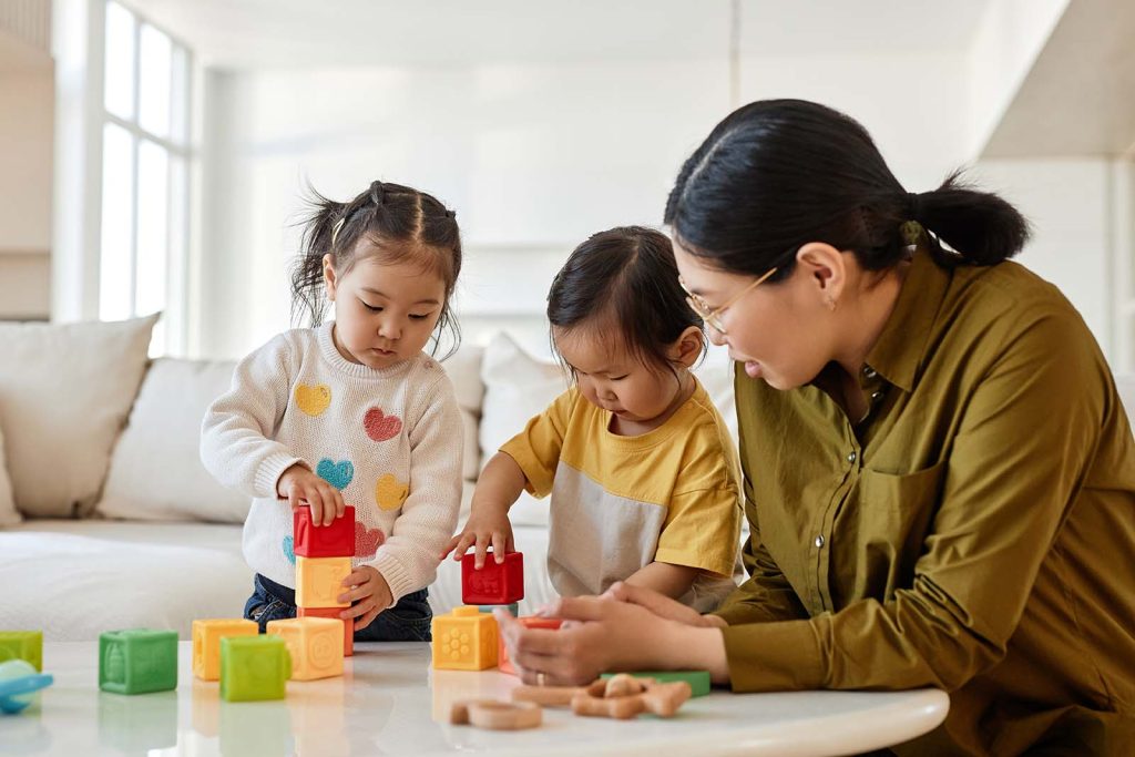 mom and children behavior support strategy